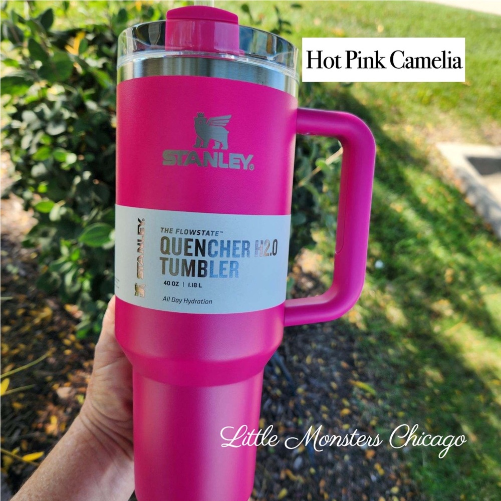 STANLEY 40oz HOT PINK TRAVEL QUENCHER